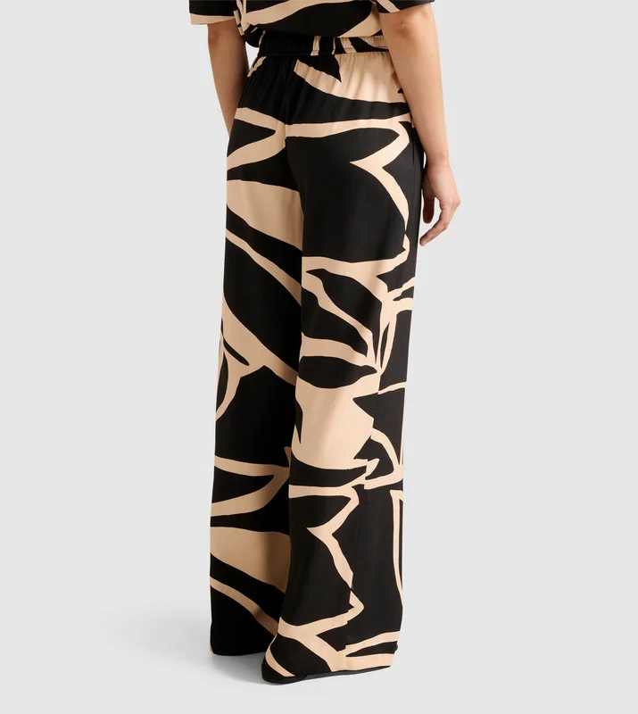forever new  AYLA Printed Palazzo Pants for Women | Best Price UAE